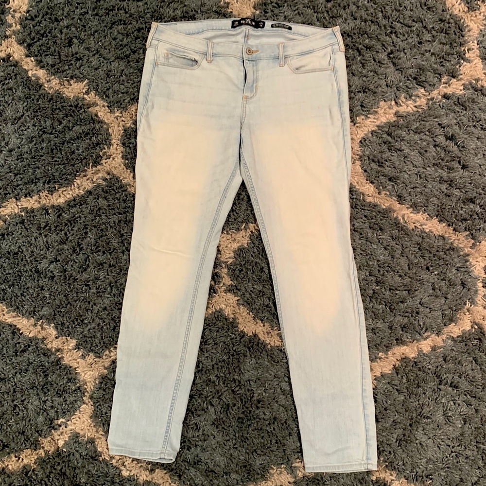 Hollister Women’s Super Skinny Jeans